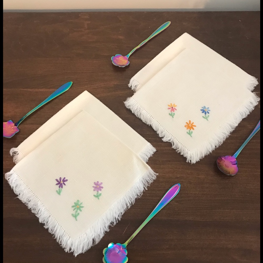 Shabby chic flower cloth napkins w/ tea spoons